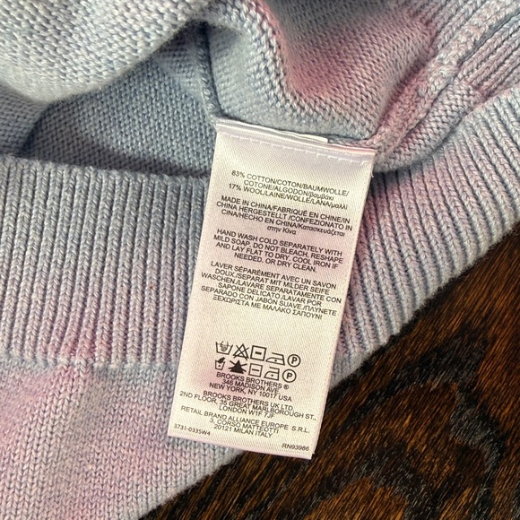 Gorgeous baby blue Brooks brothers sweater size small - Picture 7 of 7